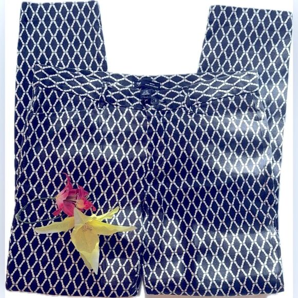 Gap Slim City navy & white detailed pants! - Picture 4 of 14